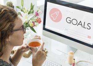 How to Set Team Goals: Examples for Success for 2024 | Sembly