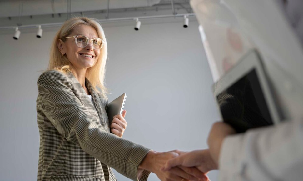 What is Personal Selling and Its Role in Business Growth | Sembly AI