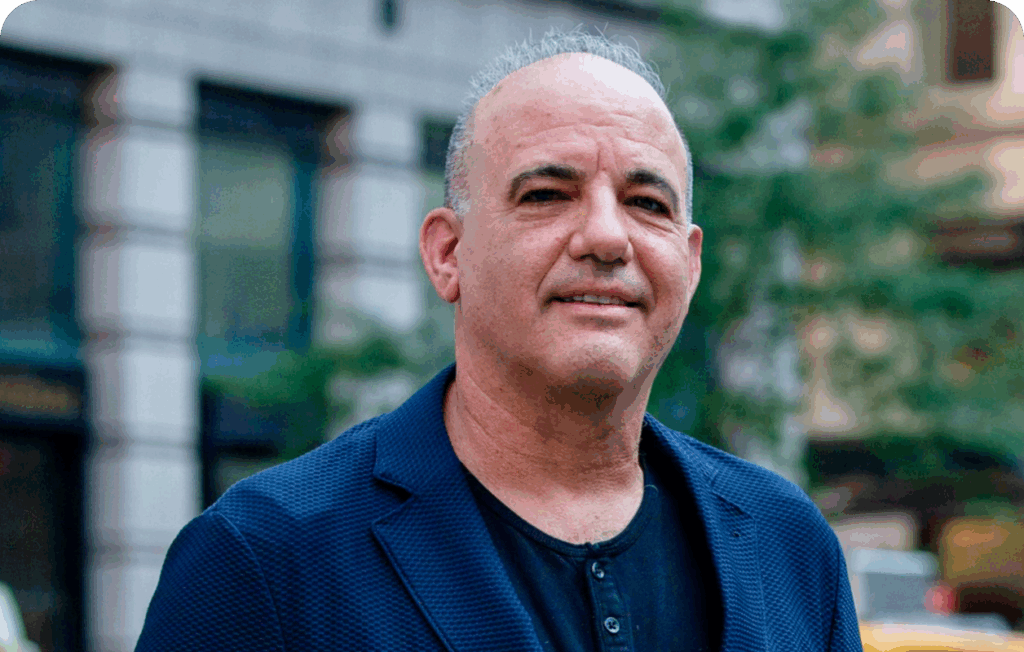 Our founders - Gil Makleff - Chief Executive Officer, Co-Founder